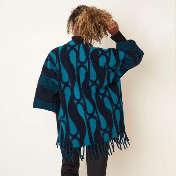 D15020e-omslagdoek.jpg Omslagdoek/vest fuchsia zand