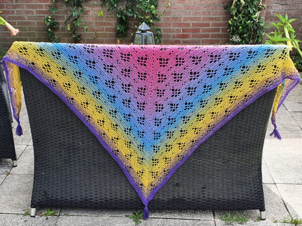 TSH00367d-mulberry-omslagdoek-multicolor-scaled-1.jpg Omslagdoek Mulberry multicolor