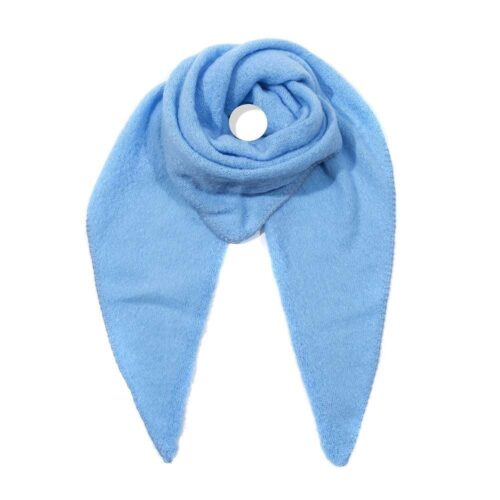 driehoeksjaal dolores lichtblauw Mooie lichtblauwe driehoeksjaal van zachte viscose