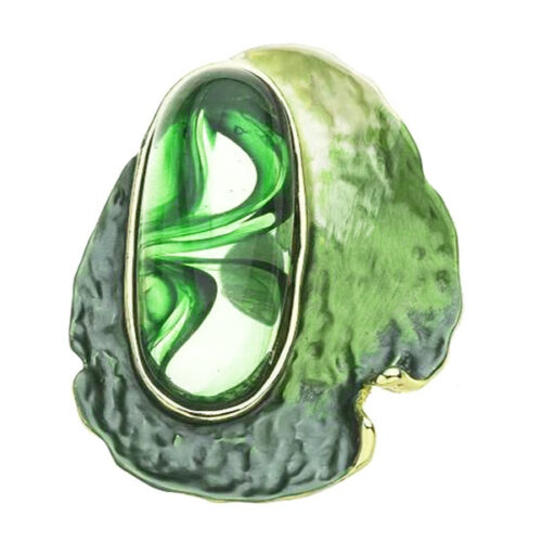 magneetbroche judith groen goud mooie groene magneetbroche met goudkleurige accenten en een grote steen.