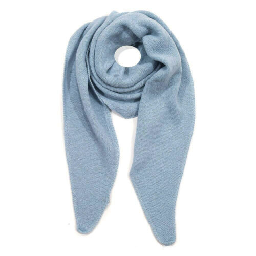 Driehoeksjaal sofia lichtblauw Leuke lichtblauwe driehoeksjaal van viscose en wol.