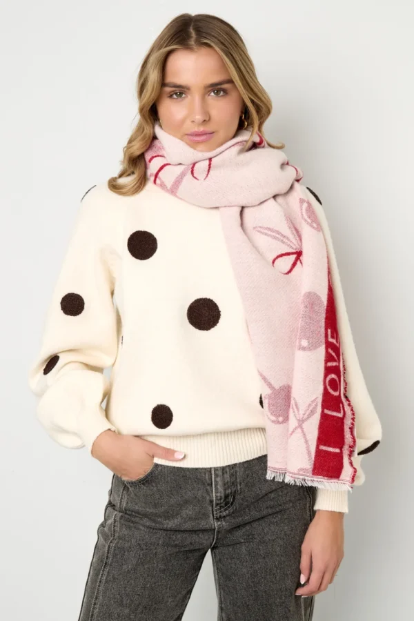 I love cherry rood Sjaal met kersenprint en de tekst I love cherry in creme met rood