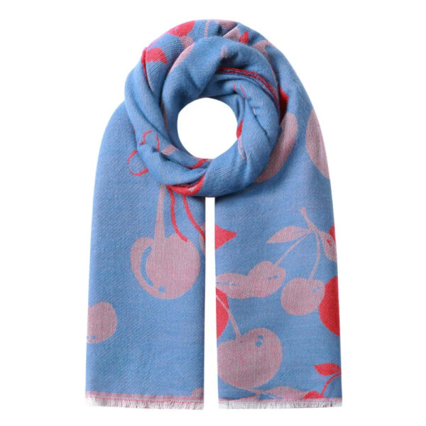 Sjaal I love cherry blauw Sjaal met kersenprint en de tekst I love cherry in blauw met rood